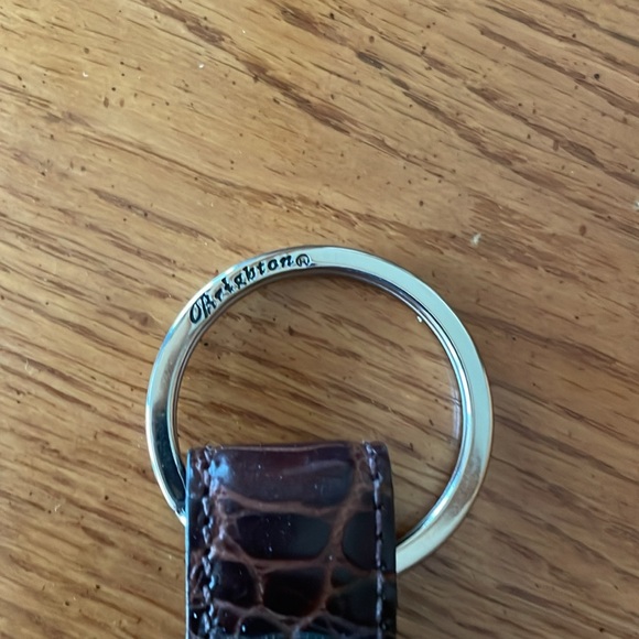 Brighton Dark Brown Croco Double Key Fob/Ring - Picture 2 of 5